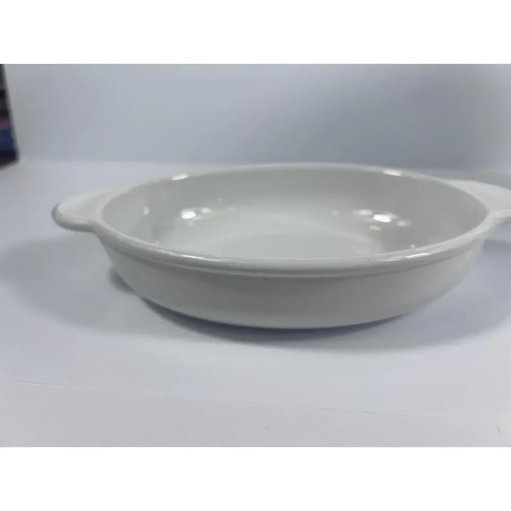 Vintage Corning Ware Grab It White Oval Casserole P-14-B w/Pyrex Lid P-14-C